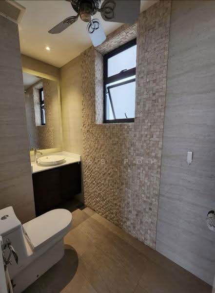 Astrid Meadows, 42 Coronation Road West, Tanglin / Holland / Bukit Timah, 3 Bedrooms, 2,045 sqft, Condominium For Rent, by Reiss Poh, 500252039 - Bathroom - PropertyGuru.com.sg
