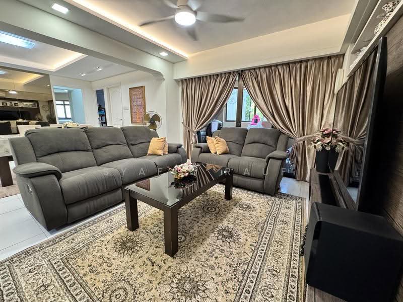 682 Choa Chu Kang Crescent, 682 Choa Chu Kang Crescent, Dairy Farm / Bukit Panjang / Choa Chu Kang, 4 Bedrooms, 1,539 sqft, HDB Flat For Sale, by Syafiq Rauf, 500252066 - Living Room - PropertyGuru.com.sg