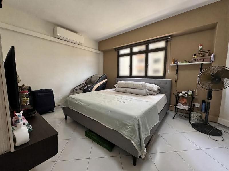 682 Choa Chu Kang Crescent, 682 Choa Chu Kang Crescent, Dairy Farm / Bukit Panjang / Choa Chu Kang, 4 Bedrooms, 1,539 sqft, HDB Flat For Sale, by Syafiq Rauf, 500252066 - Bedroom - PropertyGuru.com.sg