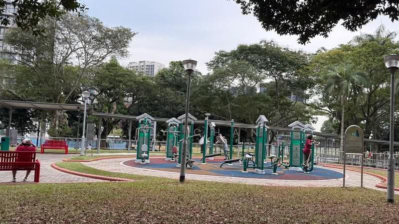 602 Ang Mo Kio Avenue 5, 602 Ang Mo Kio Avenue 5, Ang Mo Kio / Bishan / Thomson, 2 Bedrooms, 721 sqft, HDB Flat For Sale, by Ivy Chan, 500252077 - PropertyGuru.com.sg