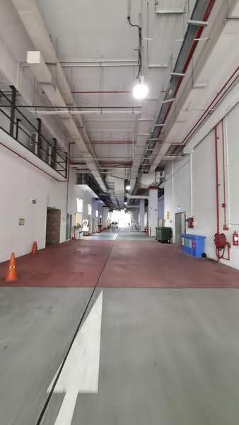 Oxley BizHub, 61 Ubi Road 1, Eunos / Geylang / Paya Lebar, 936 sqft, Light Industrial (B1) For Sale, by Michael Loo, 500252081 - Corridor - CommercialGuru.com.sg