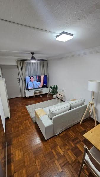 83 Commonwealth Close, 83 Commonwealth Close, Alexandra / Commonwealth, 1 Bedroom, 495 sqft, HDB Flat For Rent, by Rick Khiantani, 500252087 - PropertyGuru.com.sg