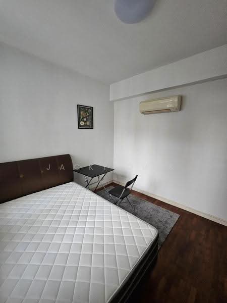 Fernwood Towers, 22 Fernwood Terrace, East Coast / Marine Parade, Room Rental, 100 sqft, Condominium For Rent, by Jacky Quek, 500252092 - Bedroom - PropertyGuru.com.sg