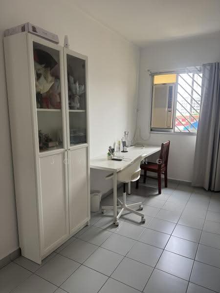 488A Tampines Avenue 9, 488A Tampines Avenue 9, Pasir Ris / Tampines, Room Rental, 300 sqft, HDB Flat For Rent, by Joyce Ong, 500252093 - Study - PropertyGuru.com.sg