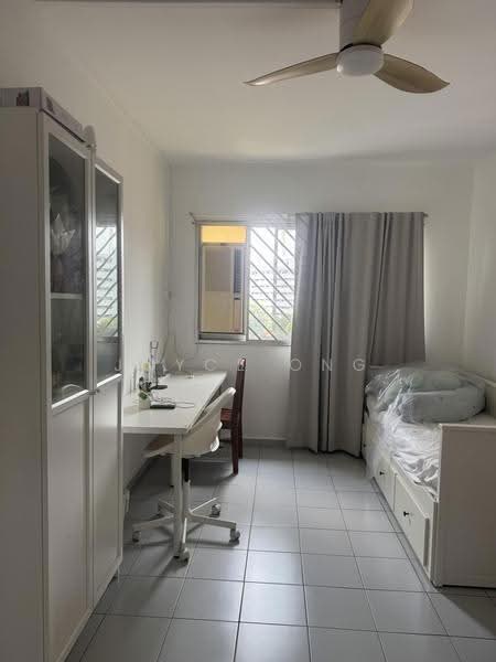 488A Tampines Avenue 9, 488A Tampines Avenue 9, Pasir Ris / Tampines, Room Rental, 300 sqft, HDB Flat For Rent, by Joyce Ong, 500252093 - Bedroom - PropertyGuru.com.sg