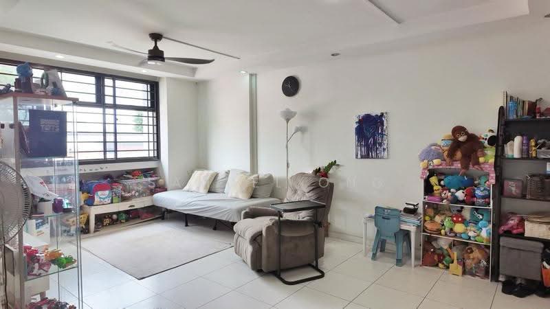 14 Upper Boon Keng Road, 14 Upper Boon Keng Road, Eunos / Geylang / Paya Lebar, 3 Bedrooms, 1,291 sqft, HDB Flat For Sale, by Samuel Ong, 500252098 - Living Room - PropertyGuru.com.sg