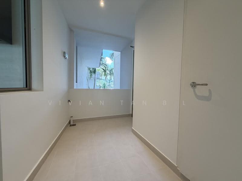 The Oceanfront @ Sentosa Cove, Harbourfront / Telok Blangah, 4 Bedrooms, 2,013 sqft, Condominium For Sale, by Vivian Tan B L, 500252109 - Corridor - PropertyGuru.com.sg