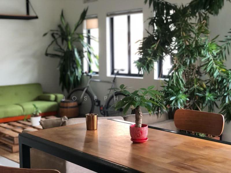 64 Tiong Poh Road, 64 Tiong Poh Road, Alexandra / Commonwealth, 2 Bedrooms, 861 sqft, HDB Flat For Rent, by Joseph Goh, 500252110 - Living Room - PropertyGuru.com.sg