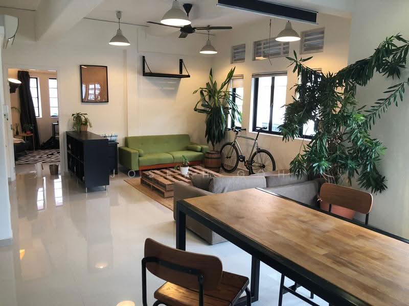 64 Tiong Poh Road, 64 Tiong Poh Road, Alexandra / Commonwealth, 2 Bedrooms, 861 sqft, HDB Flat For Rent, by Joseph Goh, 500252110 - Living Room - PropertyGuru.com.sg