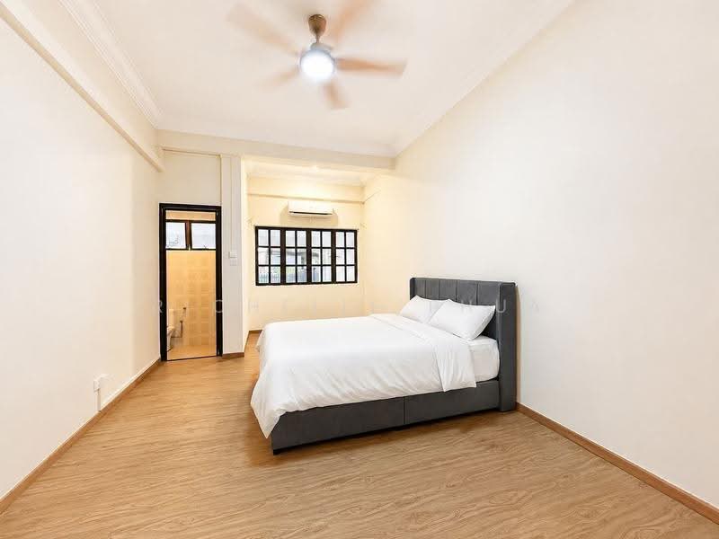 Landed Co-Living Near Pasir Ris Park, Pasir Ris / Tampines, Room Rental, 100 sqft, Semi-Detached House For Rent, by Richelle Phua, 500252115 - En-suite Bedroom B - PropertyGuru.com.sg