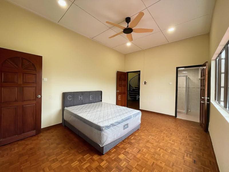 Landed Co-Living Near Pasir Ris Park, Pasir Ris / Tampines, Room Rental, 100 sqft, Semi-Detached House For Rent, by Richelle Phua, 500252115 - Common Bedroom B - PropertyGuru.com.sg