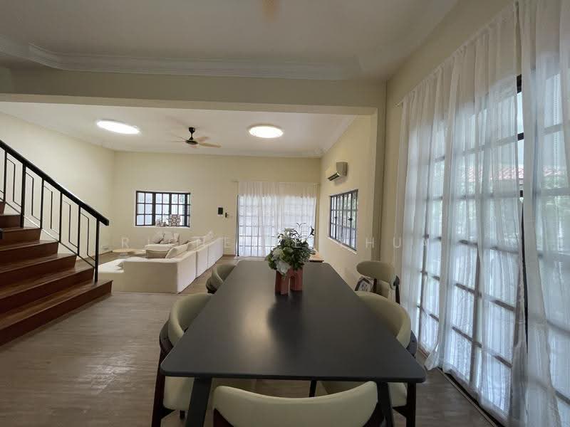 Landed Co-Living Near Pasir Ris Park, Pasir Ris / Tampines, Room Rental, 100 sqft, Semi-Detached House For Rent, by Richelle Phua, 500252115 - Living Room - PropertyGuru.com.sg