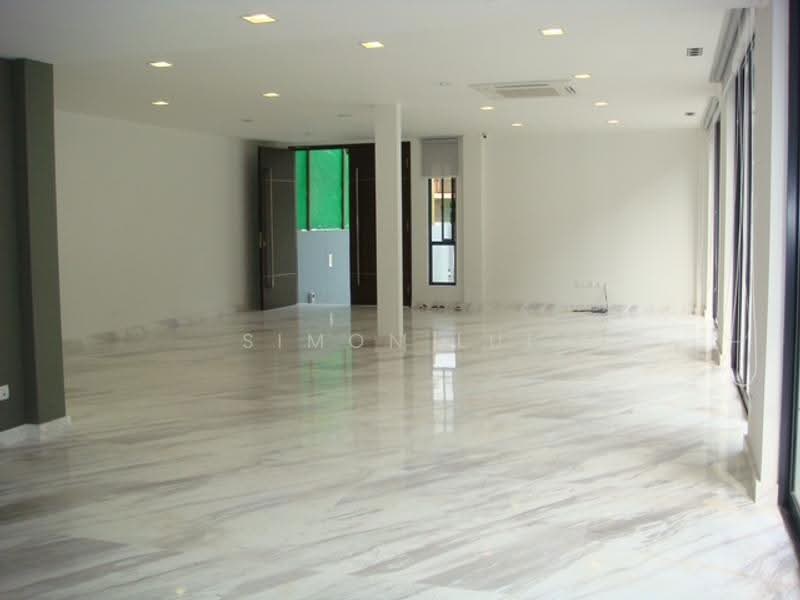 3 Storey Semi Detached @ Sixth Avenue with Swimming Pool, Tanglin / Holland / Bukit Timah, 6 Bedrooms, 5,800 sqft, Semi-Detached House For Sale, by Simon Lui, 500252116 - Living Room - PropertyGuru.com.sg