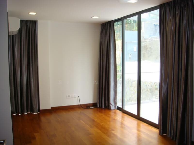 3 Storey Semi Detached @ Sixth Avenue with Swimming Pool, Tanglin / Holland / Bukit Timah, 6 Bedrooms, 5,800 sqft, Semi-Detached House For Sale, by Simon Lui, 500252116 - Living Room - PropertyGuru.com.sg