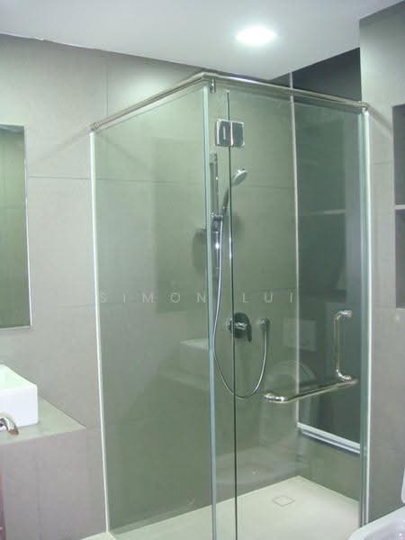 3 Storey Semi Detached @ Sixth Avenue with Swimming Pool, Tanglin / Holland / Bukit Timah, 6 Bedrooms, 5,800 sqft, Semi-Detached House For Sale, by Simon Lui, 500252116 - Bathroom - PropertyGuru.com.sg