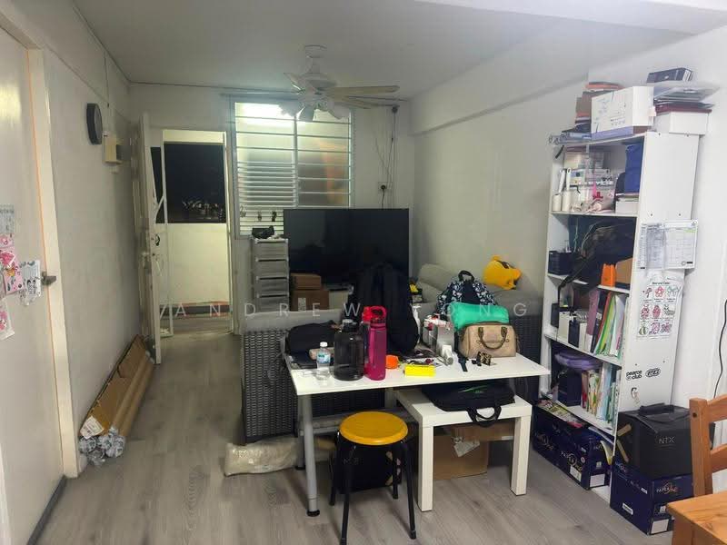 209 Boon Lay Place, 209 Boon Lay Place, Boon Lay / Jurong / Tuas, 2 Bedrooms, 700 sqft, HDB Flat For Rent, by Andrew Yong, 500252139 - Living Room - PropertyGuru.com.sg