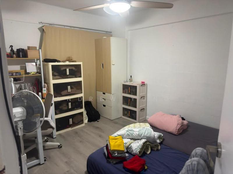 209 Boon Lay Place, 209 Boon Lay Place, Boon Lay / Jurong / Tuas, 2 Bedrooms, 700 sqft, HDB Flat For Rent, by Andrew Yong, 500252139 - Bedroom - PropertyGuru.com.sg