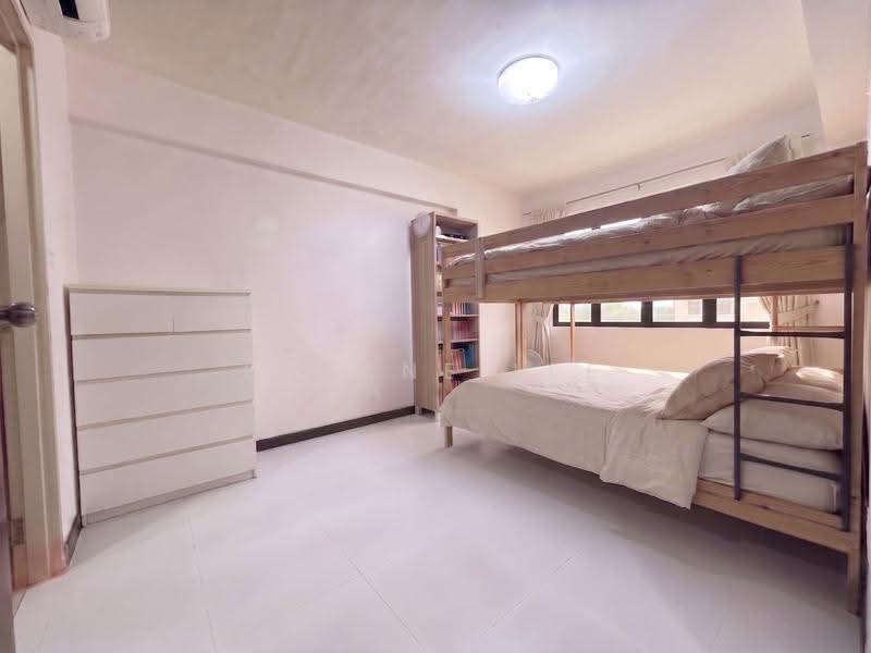 166A Teck Whye Crescent, 166A Teck Whye Crescent, Dairy Farm / Bukit Panjang / Choa Chu Kang, 2 Bedrooms, 732 sqft, HDB Flat For Sale, by Eugene Lee, 500252141 - Bedroom - PropertyGuru.com.sg