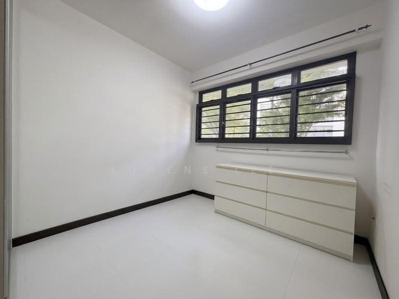166A Teck Whye Crescent, 166A Teck Whye Crescent, Dairy Farm / Bukit Panjang / Choa Chu Kang, 2 Bedrooms, 732 sqft, HDB Flat For Sale, by Eugene Lee, 500252141 - Bedroom - PropertyGuru.com.sg