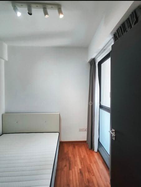 Sims Urban Oasis, 2 Sims Drive, Eunos / Geylang / Paya Lebar, 2 Bedrooms, 624 sqft, Condominium For Rent, by Julia Low, 500252156 - PropertyGuru.com.sg