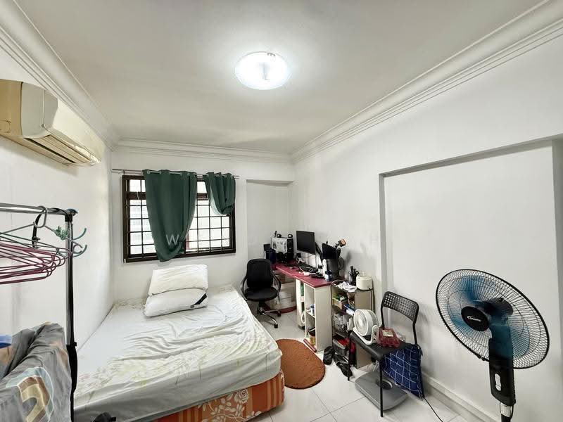 323A Sengkang East Way, 323A Sengkang East Way, Hougang / Punggol / Sengkang, 3 Bedrooms, 1,184 sqft, HDB Flat For Sale, by Wendi Soh, 500252160 - Bedroom - PropertyGuru.com.sg