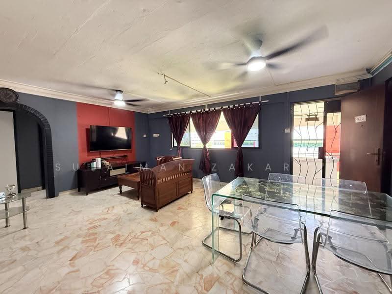 234 Yishun Street 21, 234 Yishun Street 21, Sembawang / Yishun, 3 Bedrooms, 979 sqft, HDB Flat For Sale, by Sulaiman Zakaria, 500252163 - Living Room - PropertyGuru.com.sg