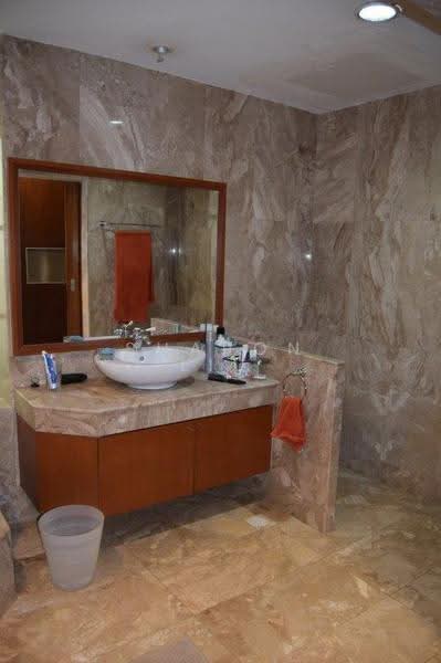 Greenleaf area, Greenleaf, Tanglin / Holland / Bukit Timah, 7 Bedrooms, 7,000 sqft, Semi-Detached House For Sale, by Sharon Liu, 500252175 - Bathroom - PropertyGuru.com.sg