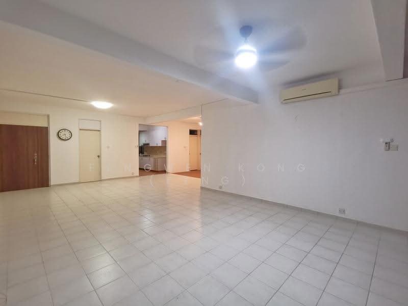 Loyang Valley, 202 Loyang Avenue, Changi Airport / Changi Village, 3 Bedrooms, 1,800 sqft, Condominium For Rent, by Fengwen Kong (Feng), 500252181 - Living Room - PropertyGuru.com.sg