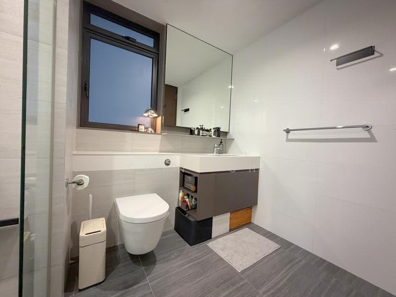 Botanique at Bartley, 237 Upper Paya Lebar Road, Hougang / Punggol / Sengkang, 2 Bedrooms, 657 sqft, Condominium For Sale, by Erin Poh, 500252187 - Bathroom - PropertyGuru.com.sg
