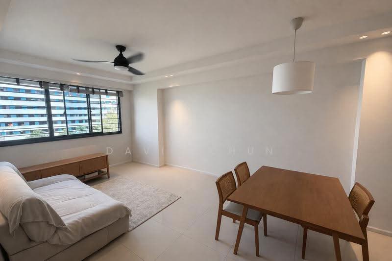 310B Punggol Walk, 310B Punggol Walk, Hougang / Punggol / Sengkang, 3 Bedrooms, 990 sqft, HDB Flat For Rent, by David Chun, 500252189 - Living Room - PropertyGuru.com.sg