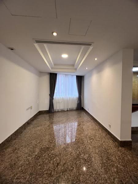 Grange 70, 70 Grange Road, Tanglin / Holland / Bukit Timah, 3 Bedrooms, 1,970 sqft, Condominium For Rent, by Eric Gan, 500252191 - Dining Room - PropertyGuru.com.sg