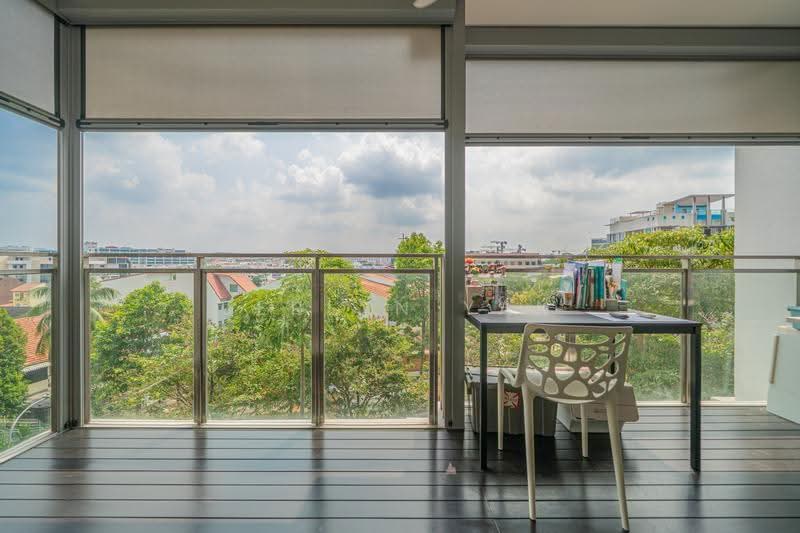 Bartley Residences, 6 Lorong How Sun, Hougang / Punggol / Sengkang, 3 Bedrooms, 1,023 sqft, Condominium For Sale, by Jerlyn Yan, 500252194 - Balcony - PropertyGuru.com.sg
