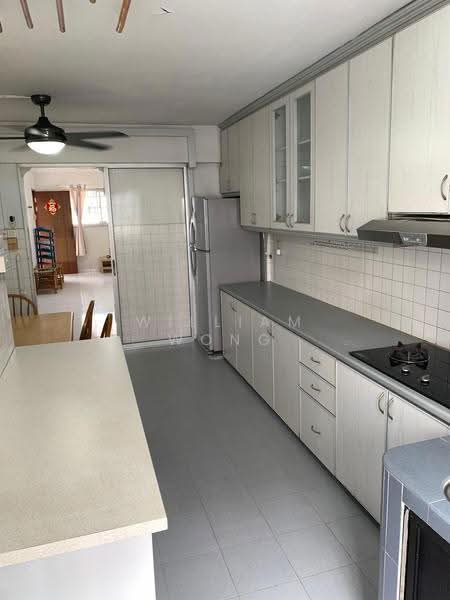 206 Bukit Batok Street 21, 206 Bukit Batok Street 21, Dairy Farm / Bukit Panjang / Choa Chu Kang, 2 Bedrooms, 785 sqft, HDB Flat For Sale, by William Wong, 500252198 - Kitchen - PropertyGuru.com.sg