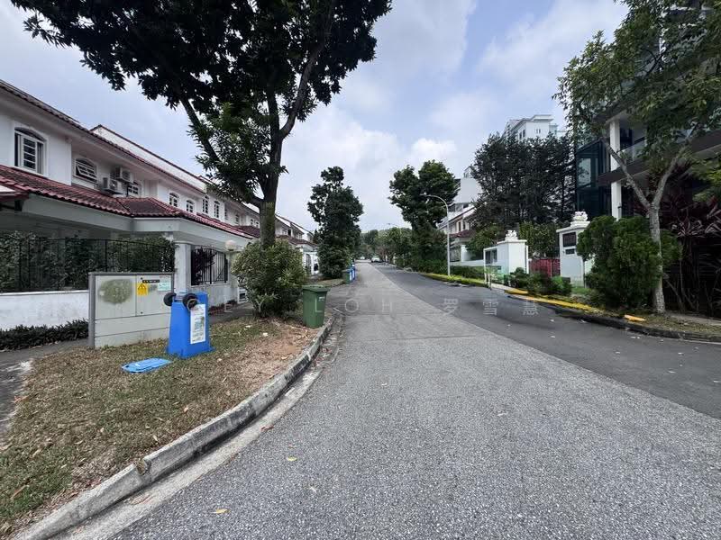 Hillview Crescent, Hillview, Dairy Farm / Bukit Panjang / Choa Chu Kang, 6 Bedrooms, 7,240 sqft, Terraced House For Sale, by Joey Loh 罗雪慧, 500252220 - Exterior - PropertyGuru.com.sg