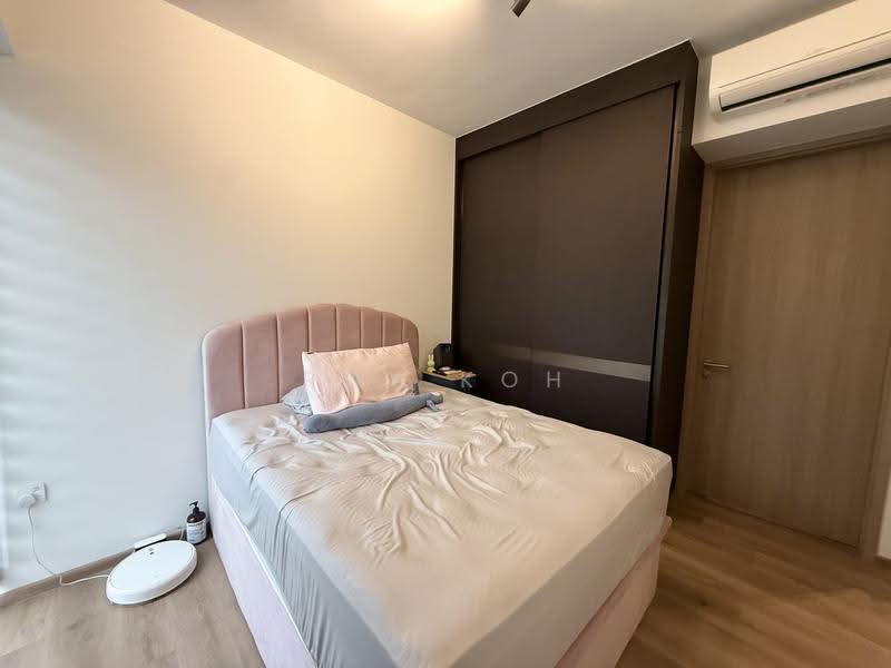 KI Residences At Brookvale, 20 Brookvale Drive, Clementi Park / Upper Bukit Timah, 2 Bedrooms, 753 sqft, Condominium For Sale, by Roy Koh, 500252224 - Bedroom - PropertyGuru.com.sg