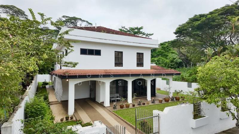 Rare (Sub-Divisible) Huge Bungalow 3 Mins Stroll to Springleaf MRT, Mandai / Upper Thomson, 4 Bedrooms, 2,863 sqft, Bungalow House For Sale, by WILLI CHING, 500252237 - Exterior - PropertyGuru.com.sg