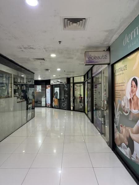 Orchard Plaza, 150 Orchard Road, Orchard / River Valley, 258 sqft, Other Retail For Sale, by Andrew Wong, 500252239 - Corridor - CommercialGuru.com.sg