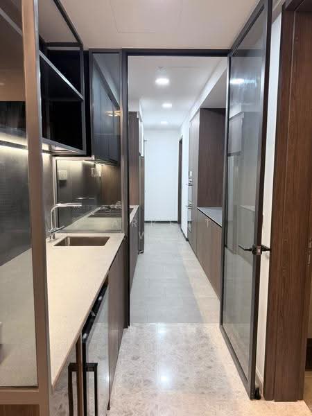 Midtown Modern, 18 Tan Quee Lan Street, Beach Road / Bugis / Rochor, 4 Bedrooms, 1,808 sqft, Condominium For Rent, by Jarrett Kwek, 500252248 - Kitchen - PropertyGuru.com.sg