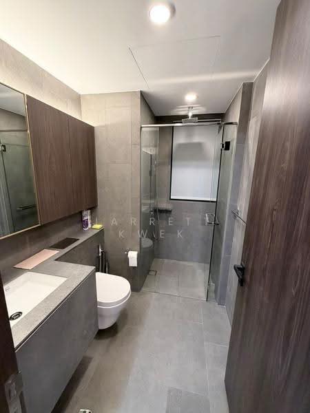 Midtown Modern, 18 Tan Quee Lan Street, Beach Road / Bugis / Rochor, 4 Bedrooms, 1,808 sqft, Condominium For Rent, by Jarrett Kwek, 500252248 - Bathroom - PropertyGuru.com.sg