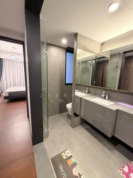 Midtown Modern, 18 Tan Quee Lan Street, Beach Road / Bugis / Rochor, 4 Bedrooms, 1,808 sqft, Condominium For Rent, by Jarrett Kwek, 500252248 - Bathroom - PropertyGuru.com.sg