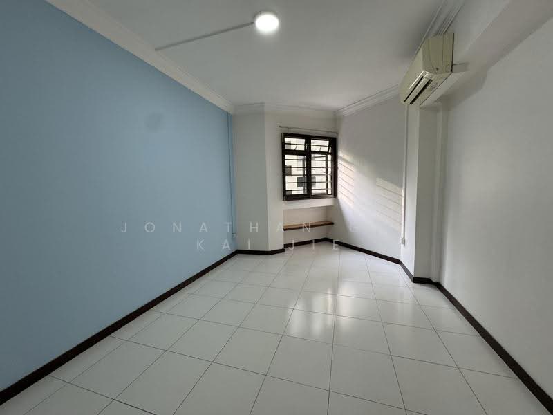 260B Sengkang East Way, 260B Sengkang East Way, Hougang / Punggol / Sengkang, 3 Bedrooms, 1,184 sqft, HDB Flat For Sale, by Jonathan Goh Kai Jie, 500252251 - PropertyGuru.com.sg