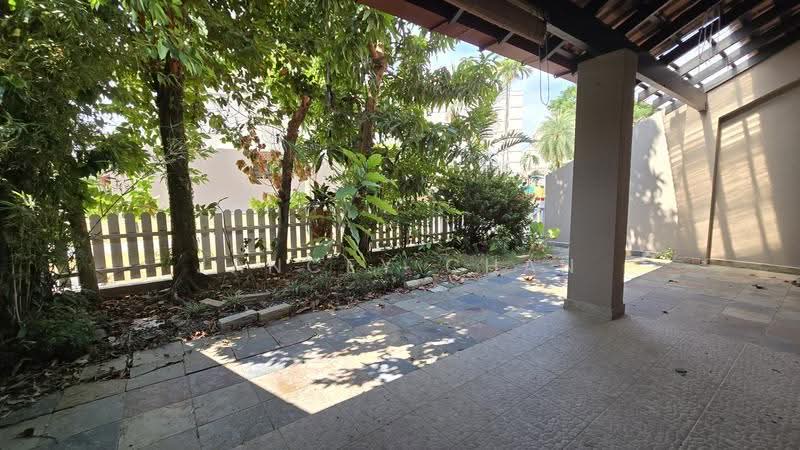 Grande Vista, 20 Cactus Drive, Seletar / Yio Chu Kang, 4 Bedrooms, 2,701 sqft, Condominium For Sale, by JANCEY CHAN, 500252252 - Exterior - PropertyGuru.com.sg