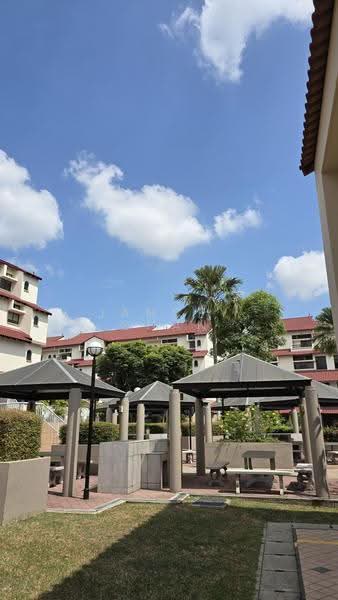 Grande Vista, 20 Cactus Drive, Seletar / Yio Chu Kang, 4 Bedrooms, 2,701 sqft, Condominium For Sale, by JANCEY CHAN, 500252252 - Exterior - PropertyGuru.com.sg
