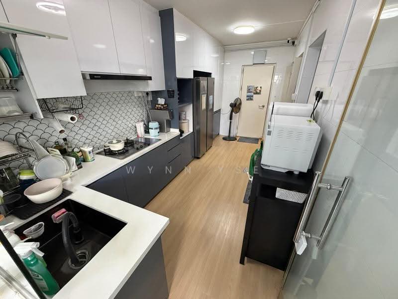 123 Rivervale Drive, 123 Rivervale Drive, Hougang / Punggol / Sengkang, 3 Bedrooms, 1,228 sqft, HDB Flat For Sale, by Wynn Yse, 500252259 - Kitchen - PropertyGuru.com.sg
