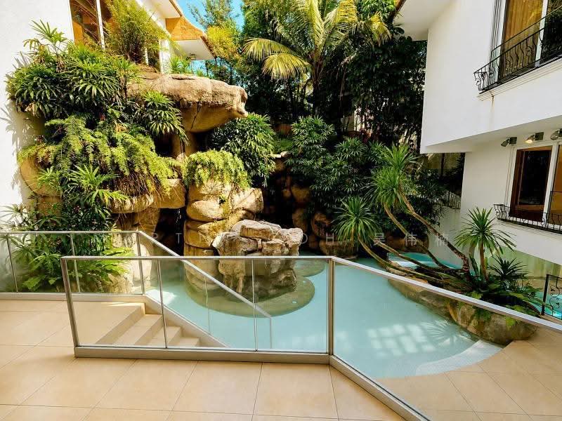 NEW LISTING!! 黄腾地点 Tanglin Hill | Bishopsgate • RESORT INSPIRED GCB • Pool | Lift, Tanglin Hill | Bishopsgate | Chatsworth, Tanglin / Holland / Bukit Timah, 7 Bedrooms, 17,000 sqft, Good Class Bungalow For Sale, by Martin Goh 吴伟楠, 500252262 - Exterior - PropertyGuru.com.sg
