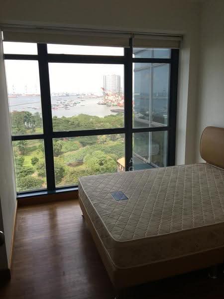 Blue Horizon, 27 West Coast Crescent, Buona Vista / West Coast / Clementi New Town, 3 Bedrooms, 1,163 sqft, Condominium For Sale, by William Wong, 500252264 - Bedroom - PropertyGuru.com.sg