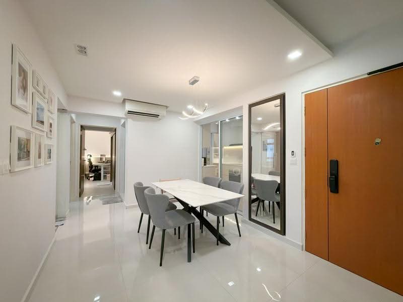 222B Bedok North Drive, 222B Bedok North Drive, Bedok / Upper East Coast, 3 Bedrooms, 990 sqft, HDB Flat For Sale, by Erin Poh, 500252274 - Dining Room - PropertyGuru.com.sg
