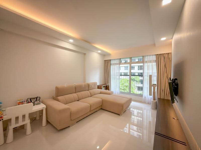 222B Bedok North Drive, 222B Bedok North Drive, Bedok / Upper East Coast, 3 Bedrooms, 990 sqft, HDB Flat For Sale, by Erin Poh, 500252274 - Living Room - PropertyGuru.com.sg