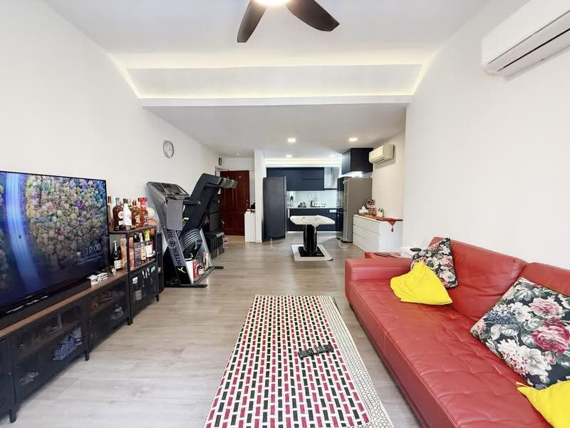 Hillview 128, 124 Hillview Avenue, Dairy Farm / Bukit Panjang / Choa Chu Kang, 3 Bedrooms, 1,044 sqft, Apartment For Sale, by Richelle Chua, 500252278 - PropertyGuru.com.sg