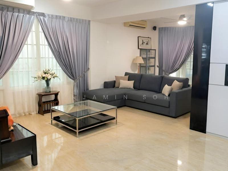 $1,6XX PSF SEMI-D IN D15, Frankel Avenue, Jalan Buloh Perindu, East Coast / Marine Parade, 4 Bedrooms, 3,321 sqft, Semi-Detached House For Sale, by Benjamin Soh, 500252286 - Living Room - PropertyGuru.com.sg
